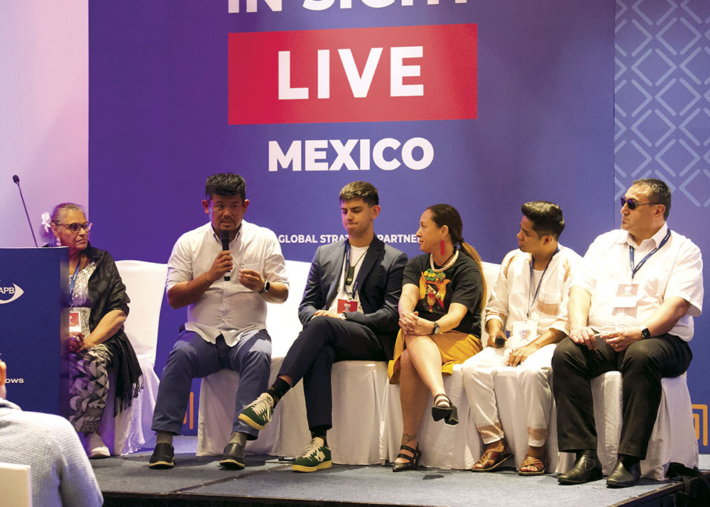 Participantes de la mesa de debate sobre salud ocular en el IN SIGHT LIVE México