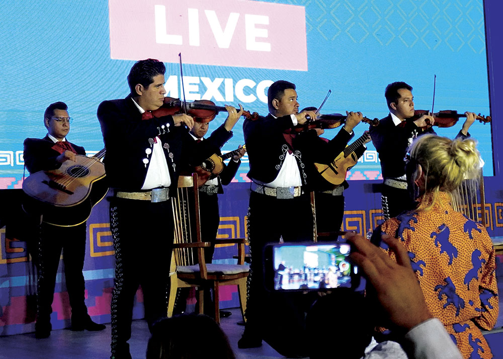 Presentación de mariachi en la clausura del congreso IN SIGHT LIVE México